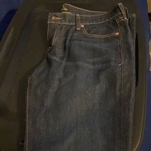 NWOT Old Navy Diva Dark Wash Jeans size 10
